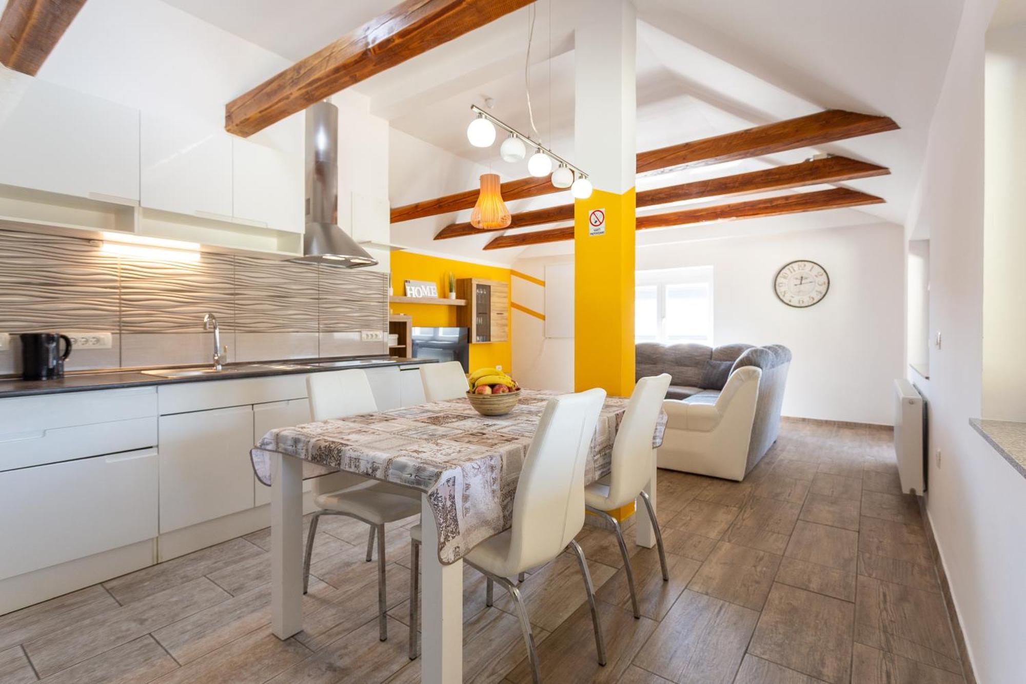 Apartment Apartma Majdas Loka pri Mengsu