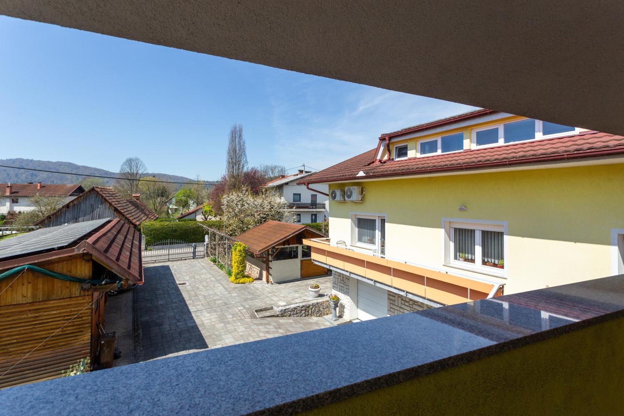 Apartma Majdas * Loka pri Mengsu